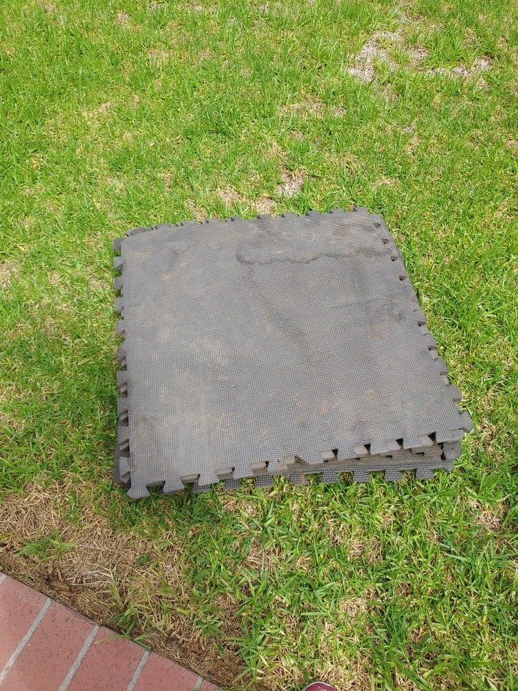 Puzzle Foam Exercise Mats (11)