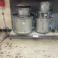 Drum Set 