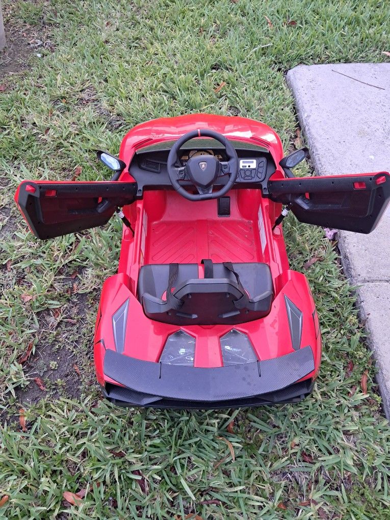 Lamborghini Car Chargeable (Negotiable)