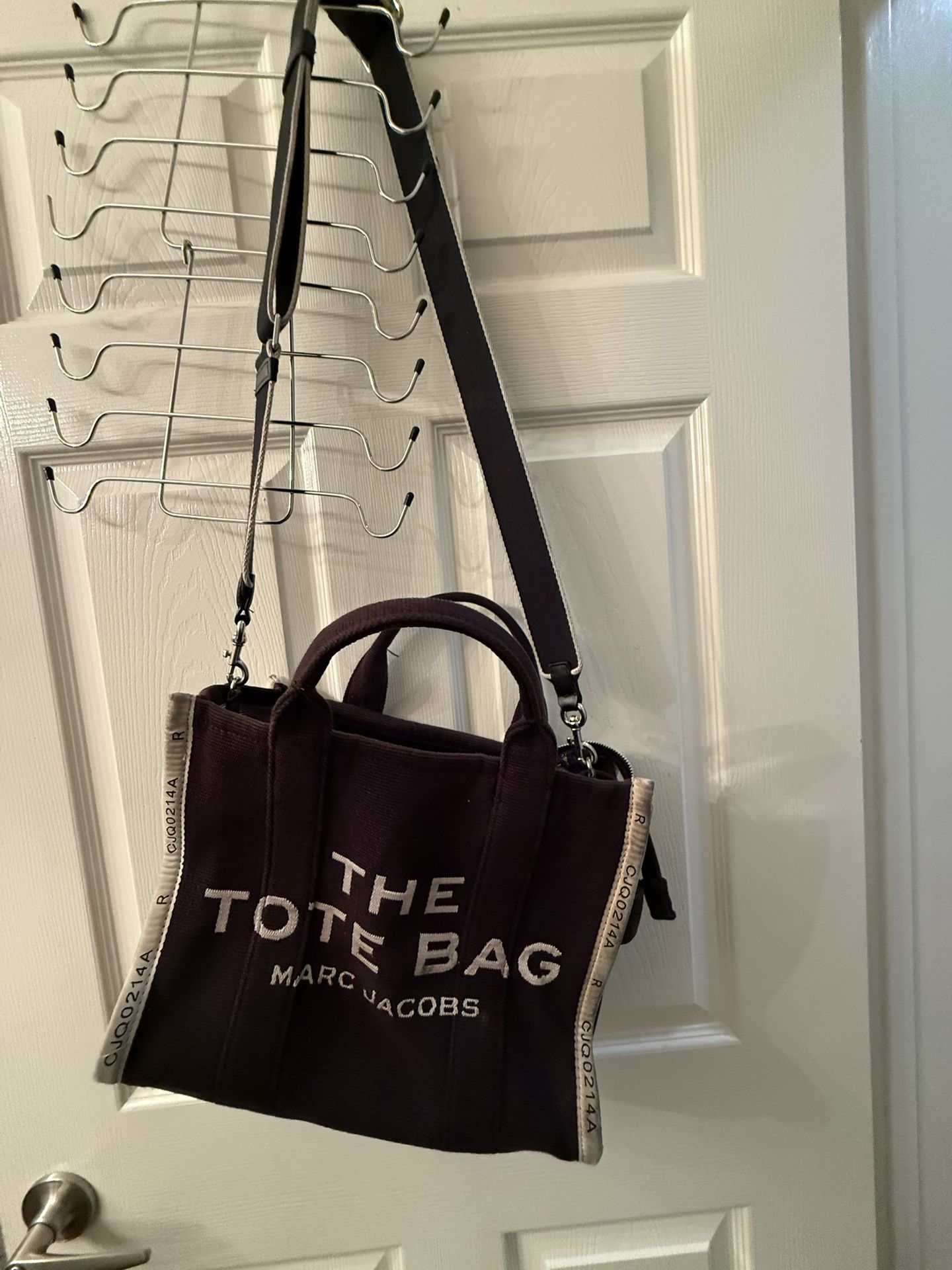 Marc Jacob’s Medium Tote Bag
