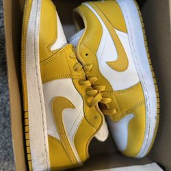 Air Jordan 1 Low