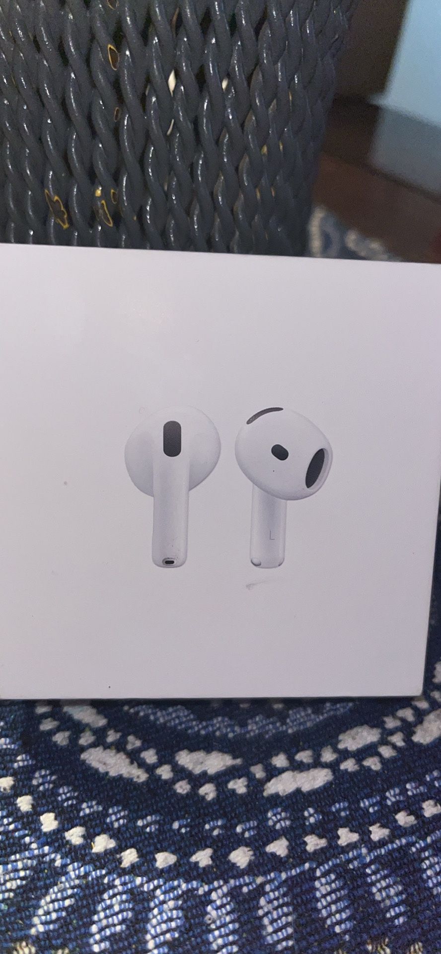 airpods 4