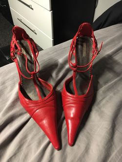 High heels size 8