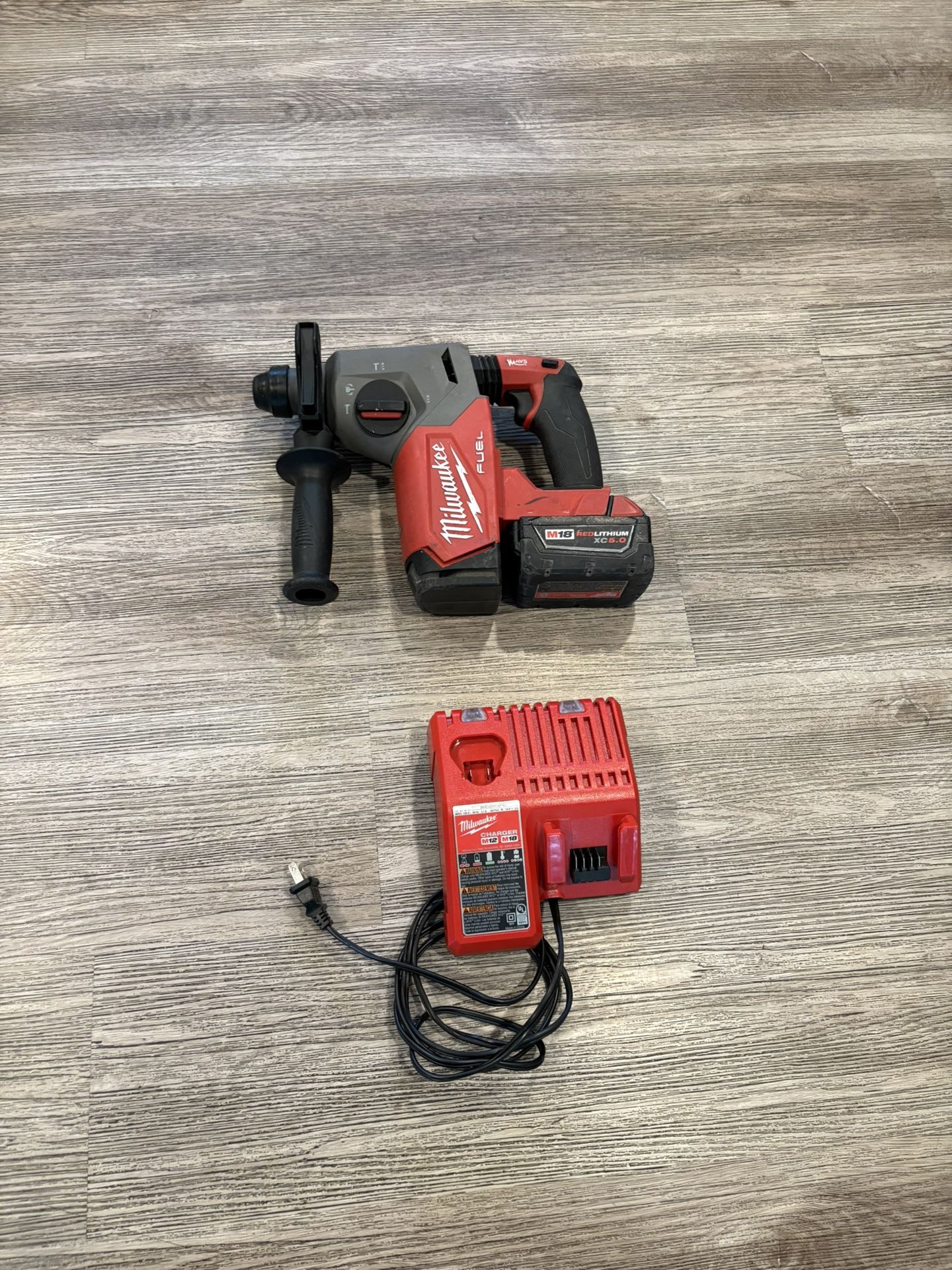 Milwaukee Rotary Hammer