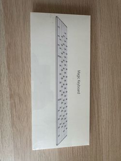 Apple Magic Keyboard – Wireless Bluetooth – Brand new