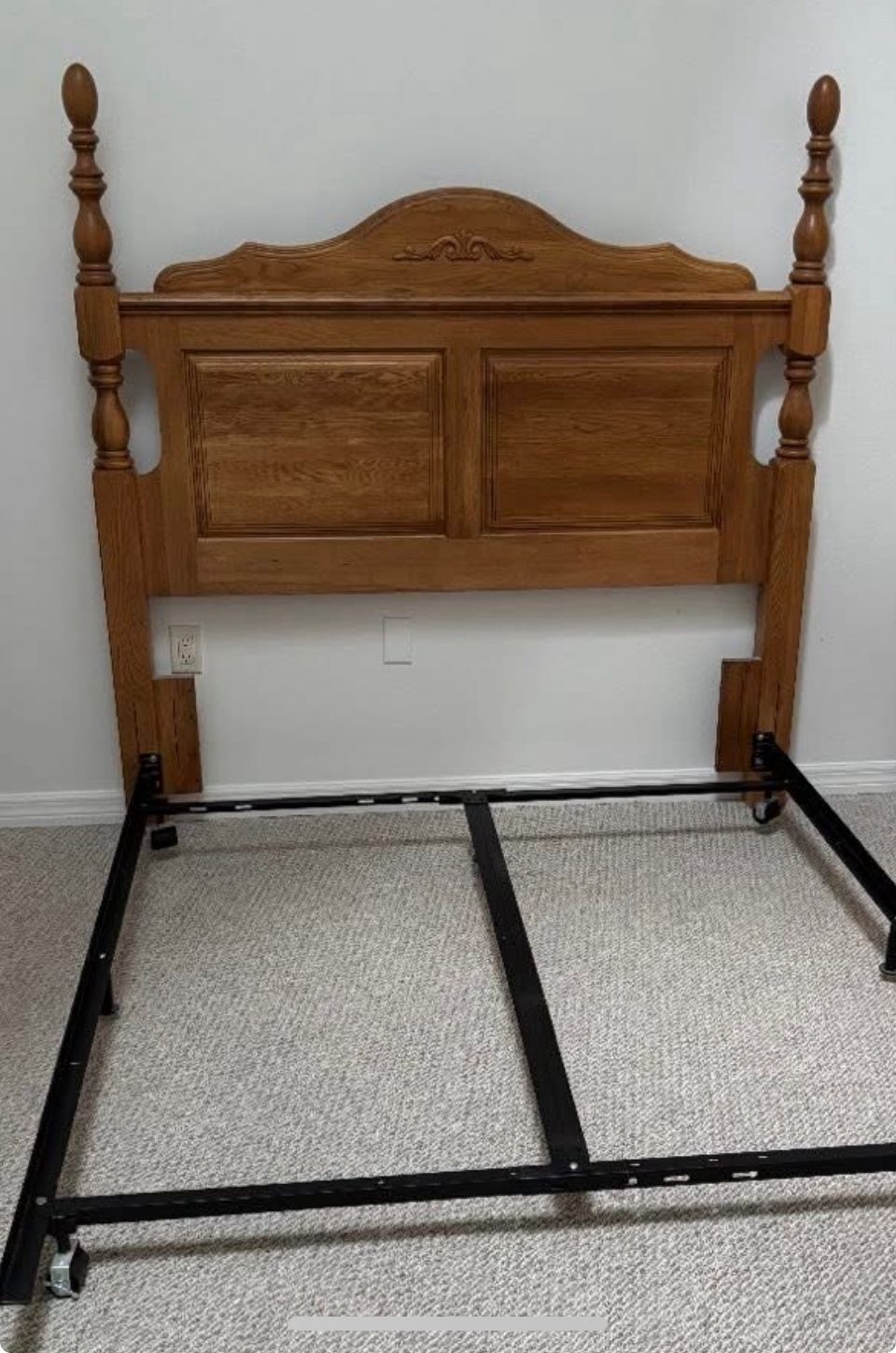 Queen/full Wood Headboard