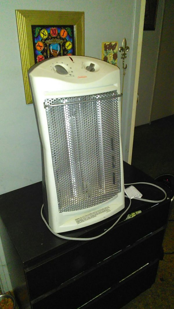 Sunbeam SQH310 Infrared Large Room Electric Tower Quartz Heater White ♨