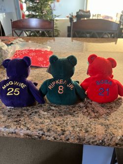 New 1998 Baseball Beanie Bears - lot of 3
