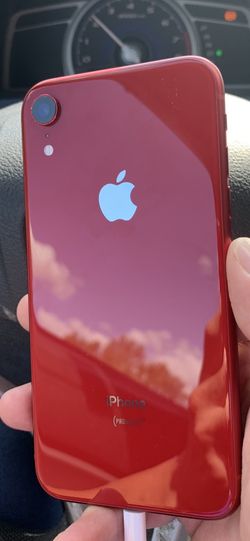 iPhone XR Red 64 GB FOR Simple Mobile only. This phone have ready plan services working only for simple mobile.
