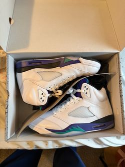 Jordan 5 grapes size 11.5