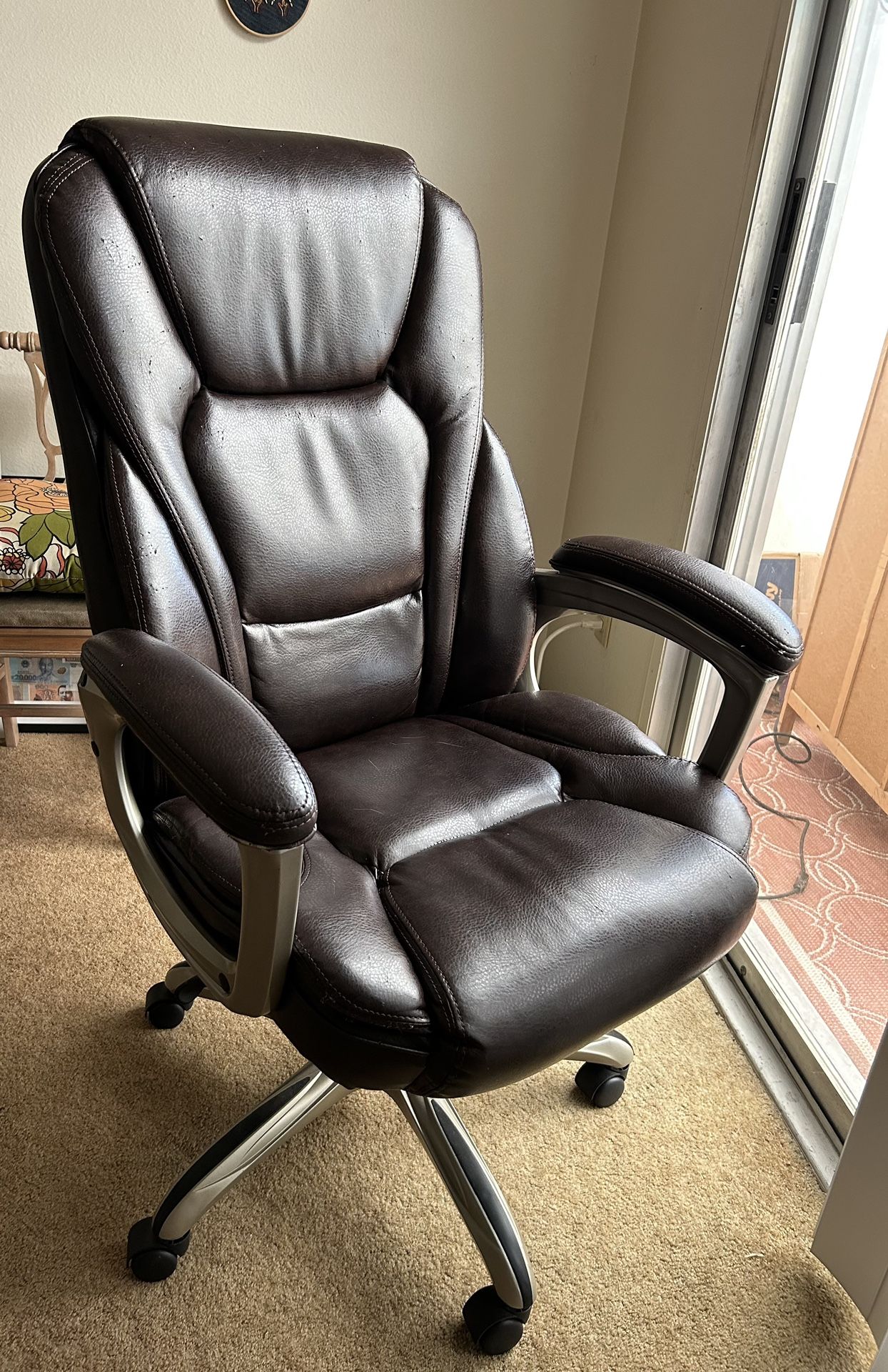 Free Office Chair for Sale in San Diego, CA OfferUp