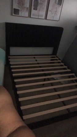 Queen bed