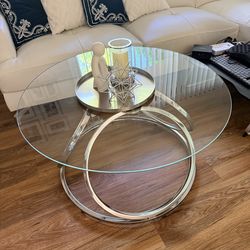 Modern Round Glass Coffee Table with Chrome Base.