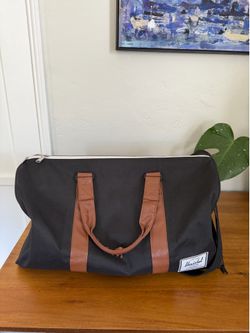 Herschel duffel bag and toilet bag