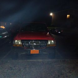 Red Ford Ranger 4.0 4x4 Automatic 