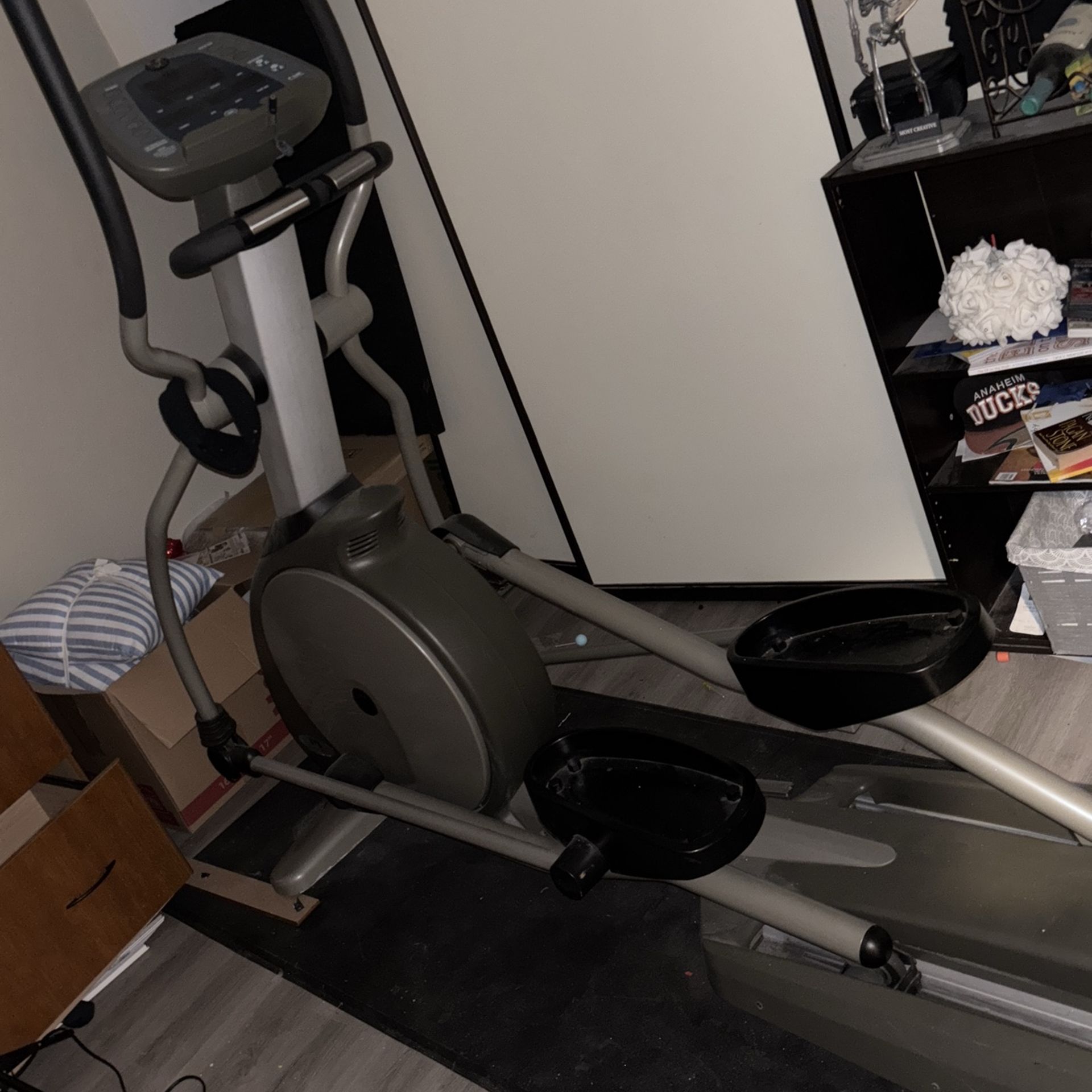 Matrix Elliptical Machine