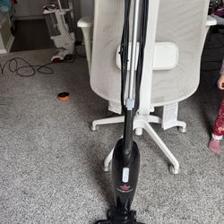 Brissel Vacuum Cleaner