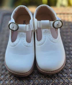 *Brand New* Girls Cream Ivory Mary Jane Dress Casual Shoes sz 7