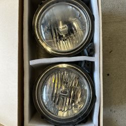 2018-2023 Stock headlights With led Bulbs And Halogen bulbs 