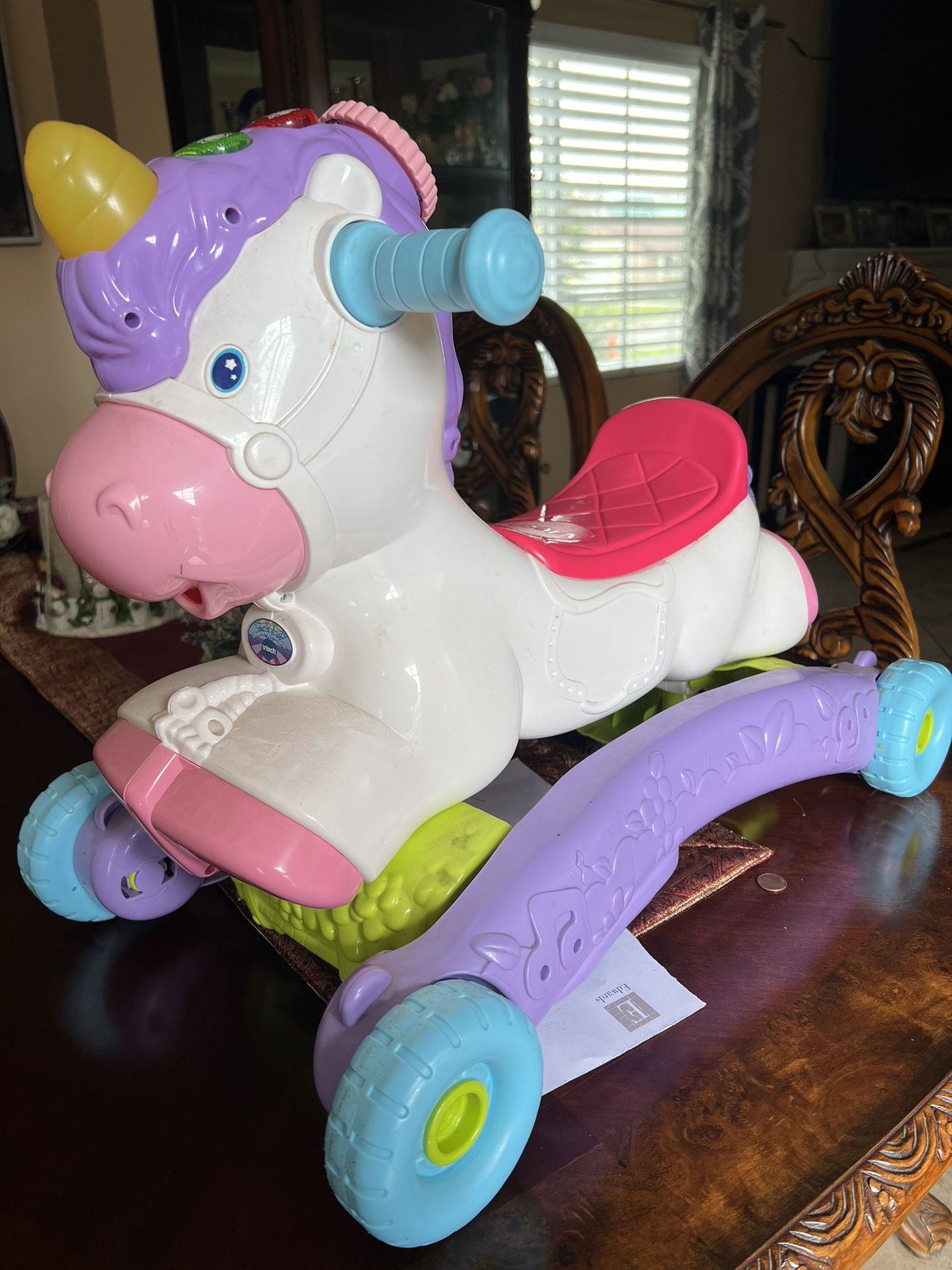 V-Tech Prance And Rock Learning Unicorn