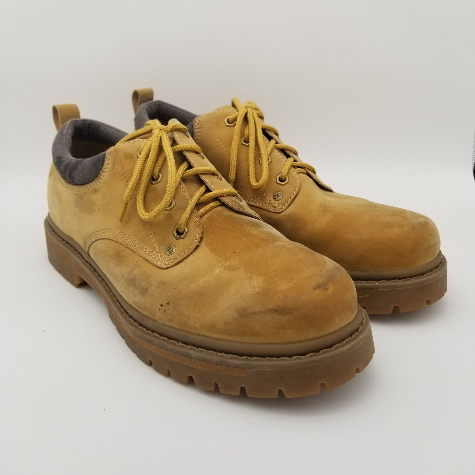 Size 13 skechers mens hot sale