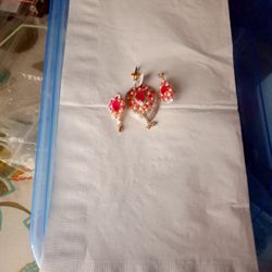 Ruby's and pearls  and White Small Stones 