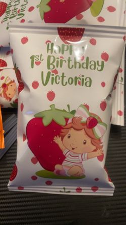 Custom party favors