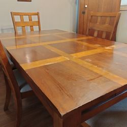 Table with 6 Chairs 