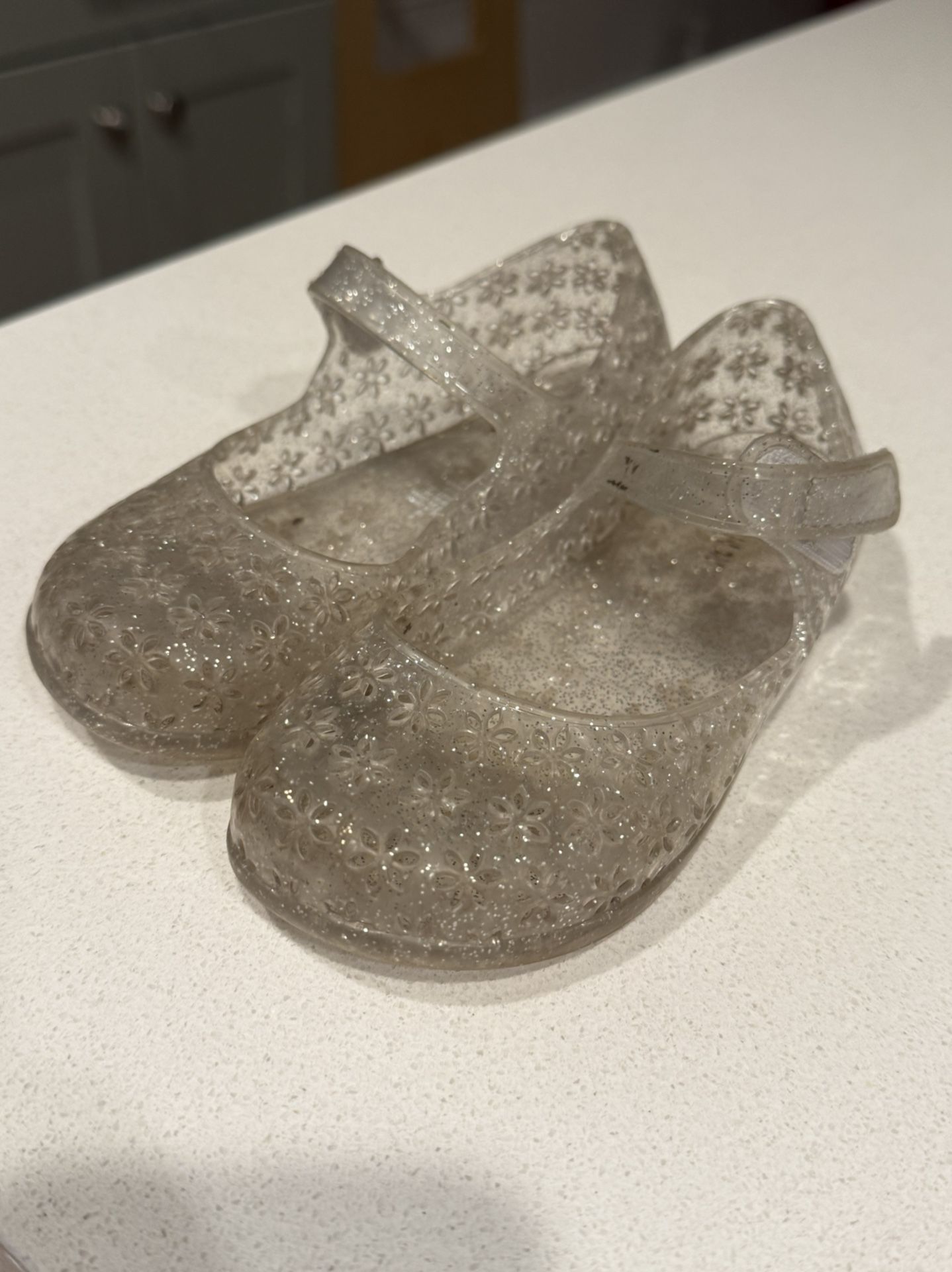Girls Clear Jellies - Size 9