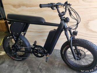 Juiced Scrambler Electric Scooter