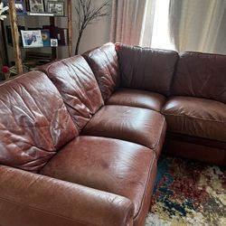 1 Burnt orange/Brownish Leather Sectional