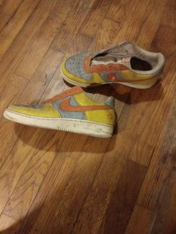 Nike Air Force 1...swoosh Dunk Edition.