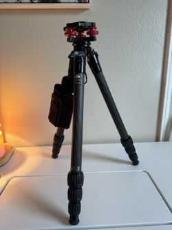 Tripod - Sirui AM-254 Carbon Fiber Tripod w/ Case