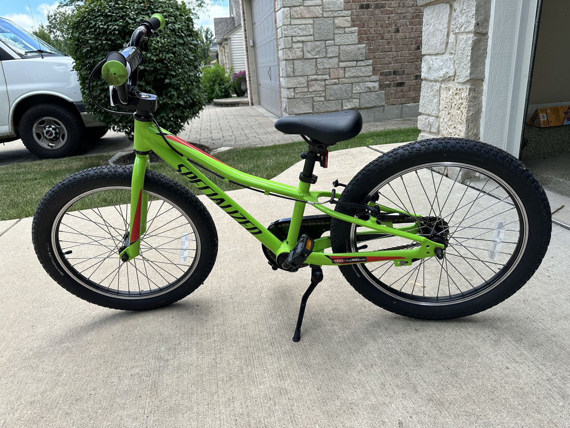 Specialized Riprock 20 Inch Kids Bike