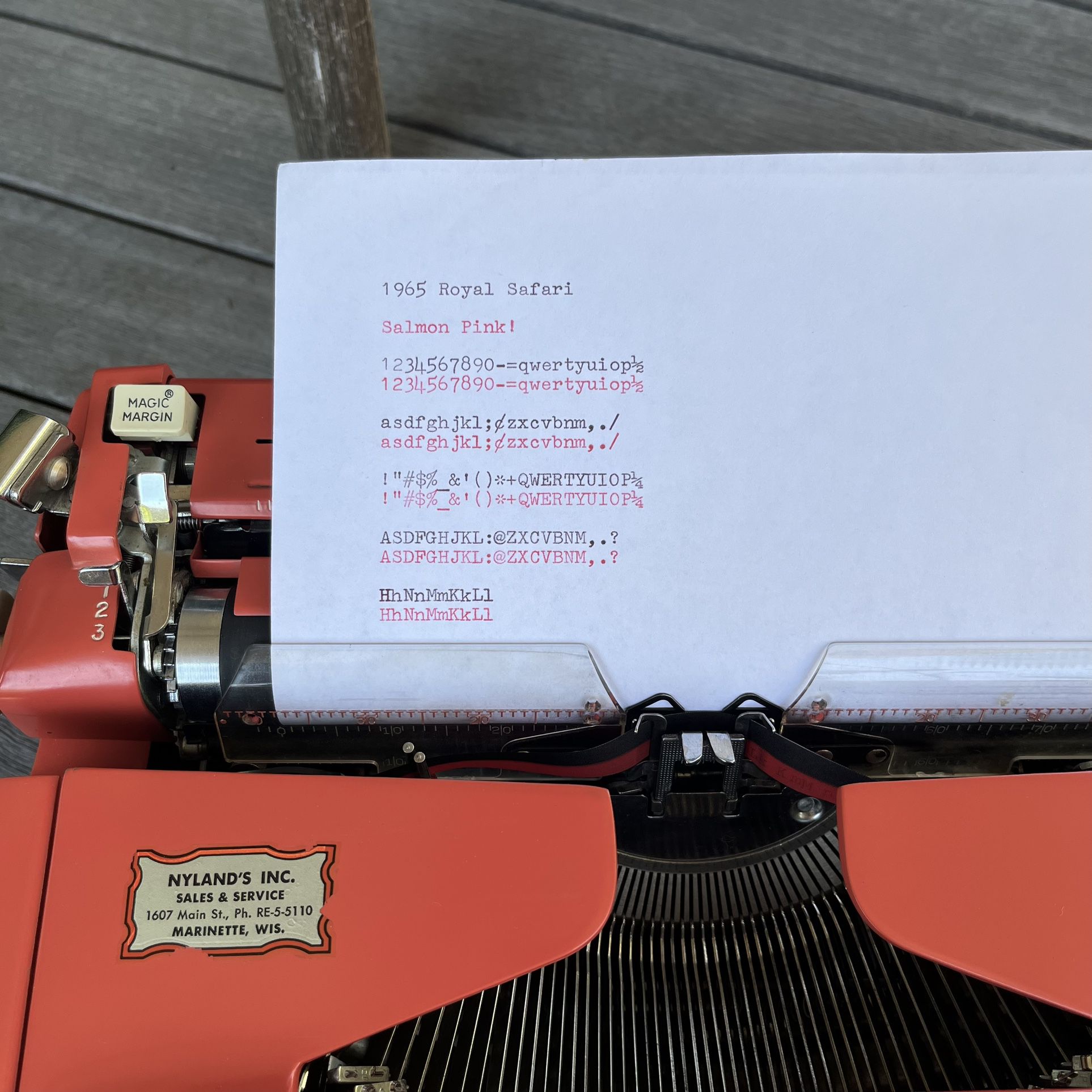 Vintage Kids typewriter for Sale in Simi Valley, CA - OfferUp