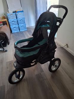 Pet stroller