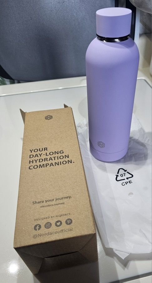 18/8 Food Grade Stainless Steel Bottle, New Never Used Light Purple