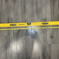Pittsburgh 48” Level – Straight & Accurate