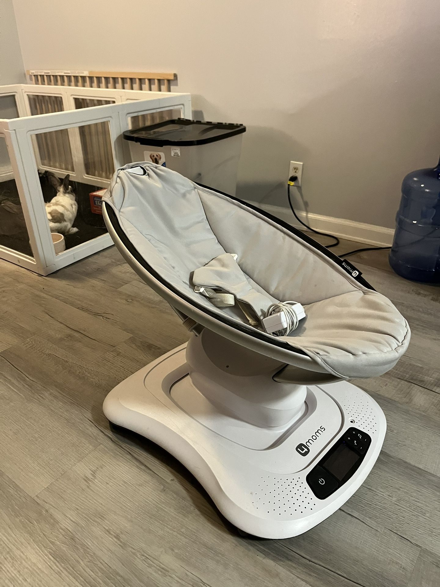 4MOMS MamaRoo Infant Swing