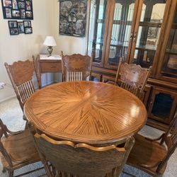 Dining Room Table 