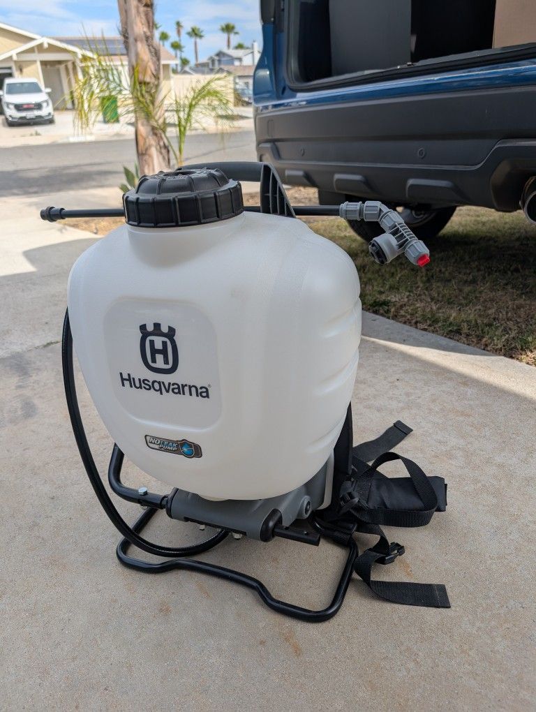 Husqvarna Backpack Weeds/Nutrients/Fertilizer Etc Pump Spray Container