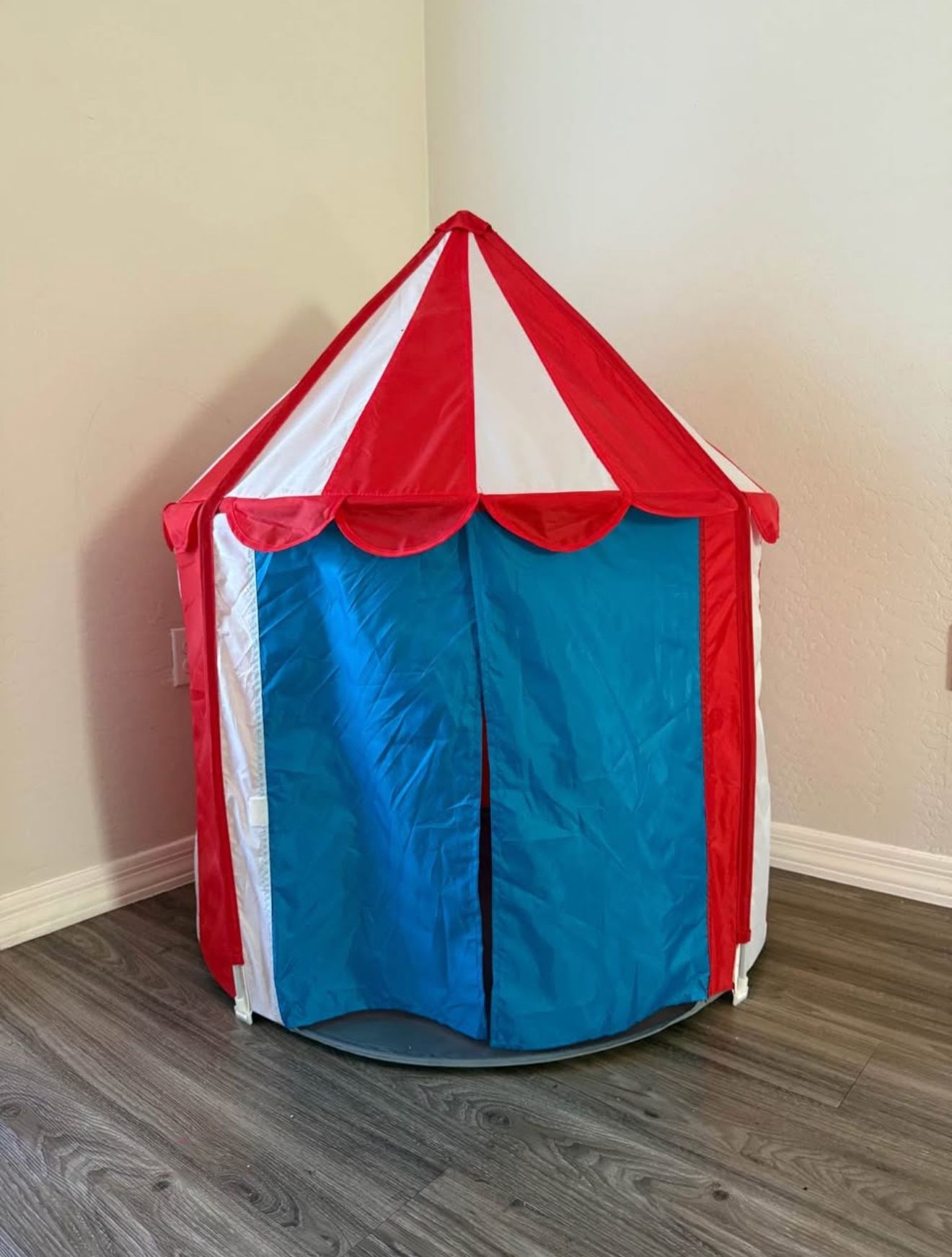 Kids Cirus Tent