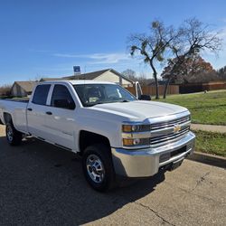 2018 Chevy Silverado 2500hd 4x2 