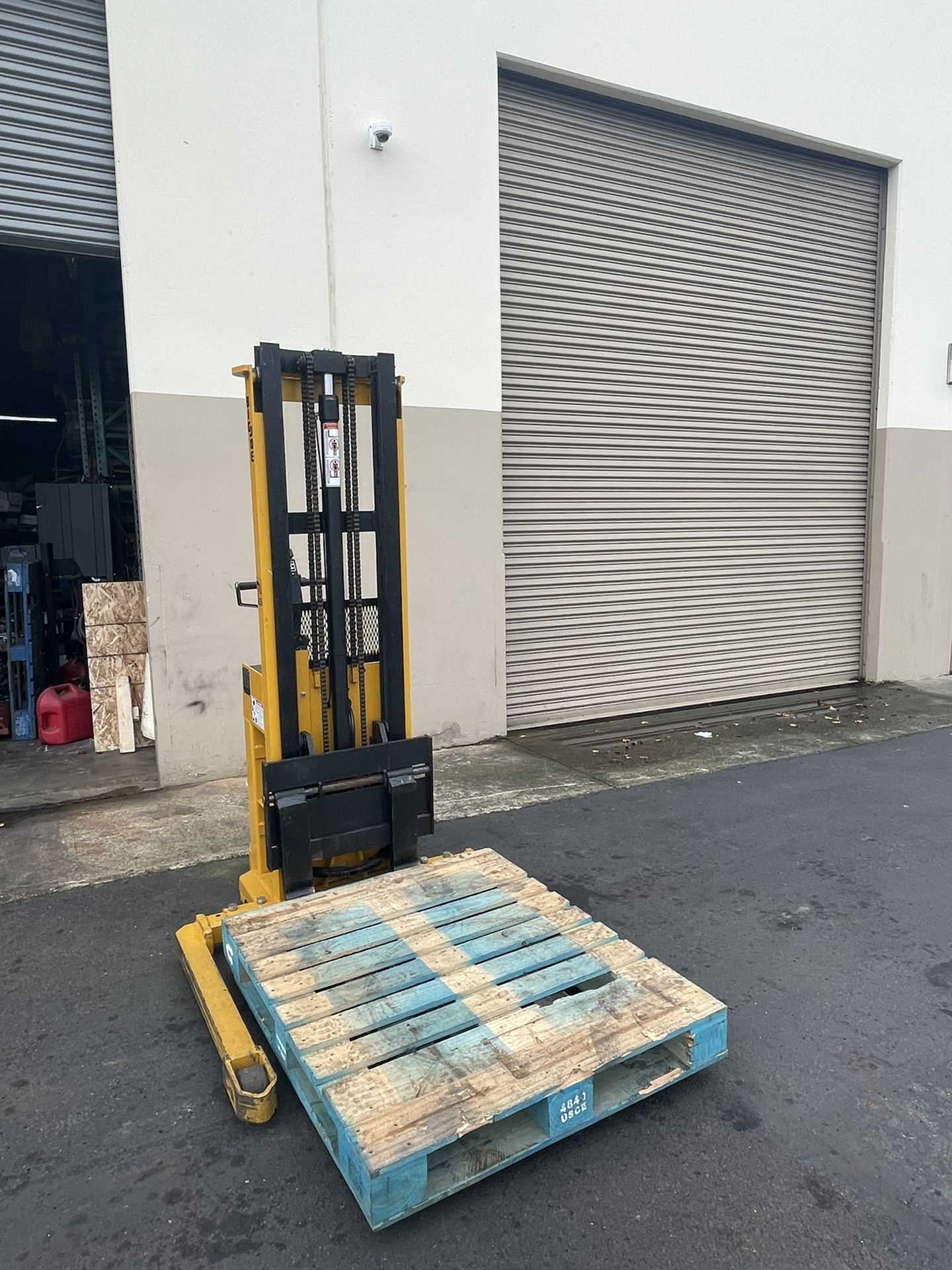 Forklift