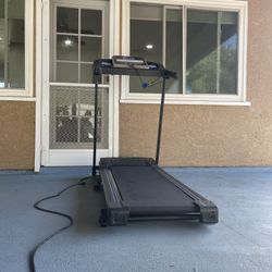 Treadmill 