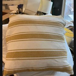 Pottery Barn 24x24 Pillow Covers. $30 Each. 5 Available 