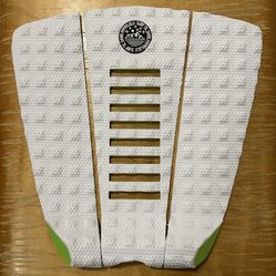 New Surfboard Traction Pads