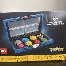 Kanye region badge collection Lego set