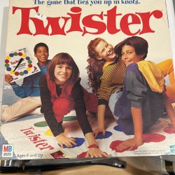 Brand New twister Board Game Milton Bradley