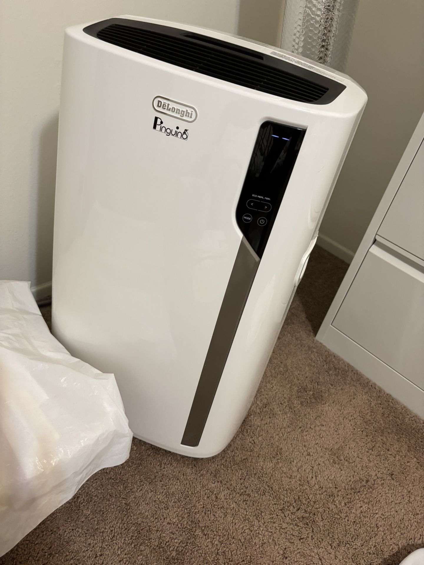 Air Conditioning Portable.  Excellent Condition.  